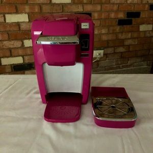 Keurig K15 Classic Series Coffee Maker, Pink